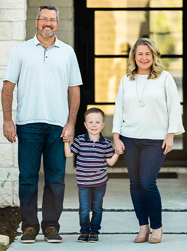 Chiropractor Rockwall TX Chad Harris With Family